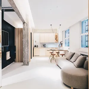 Kaia By People Bilbao